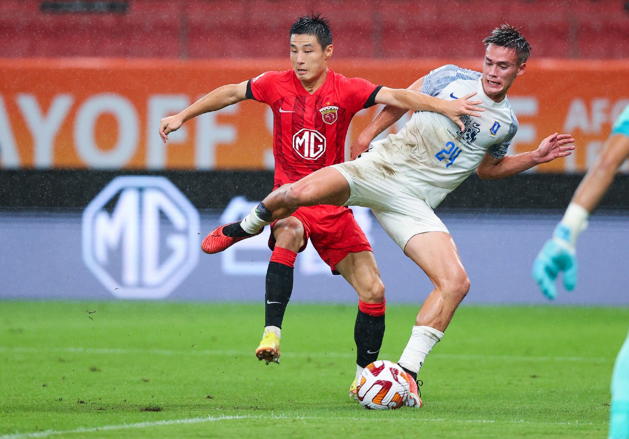 crown sports-赛地聚焦——亚冠窗口期热度飙升；多特蒙德豪取连胜；气氛紧张；细节决定成败的简单介绍-crown sports